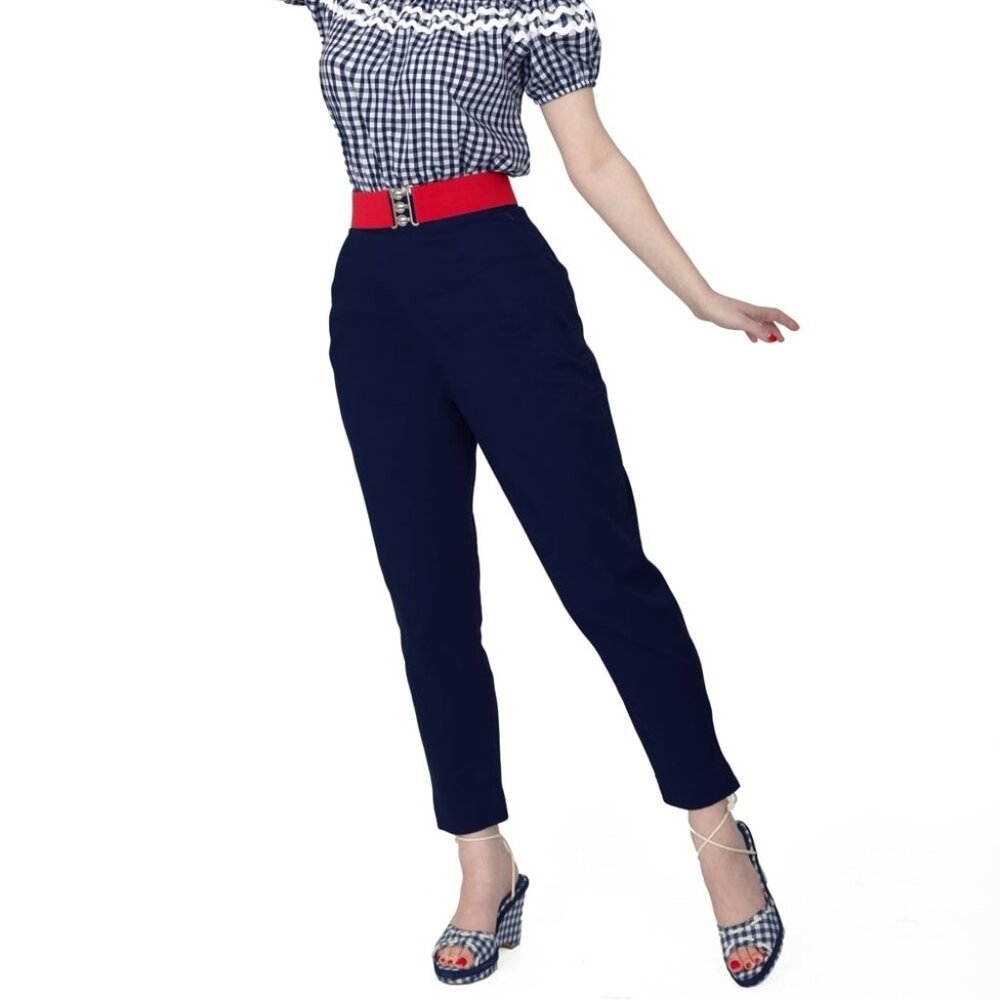 Vintage 1950's Style Reproduction High Waisted Navy Pedal Pushers/Capris